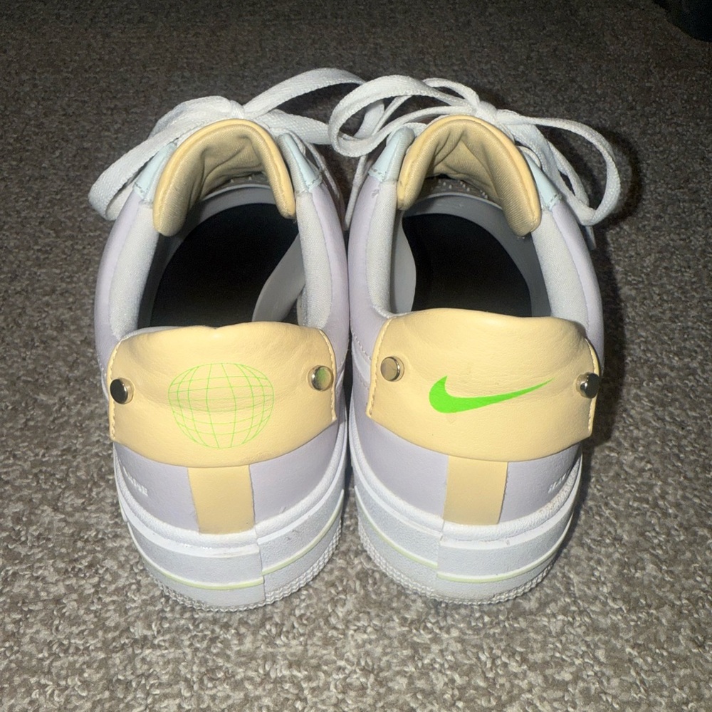 Nike Pixel Sneakers